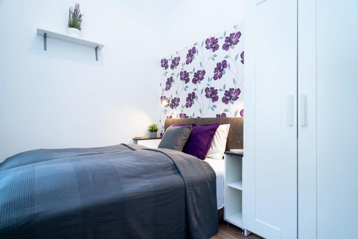 Modern Intimate Studio In The Center Budapest Extérieur photo
